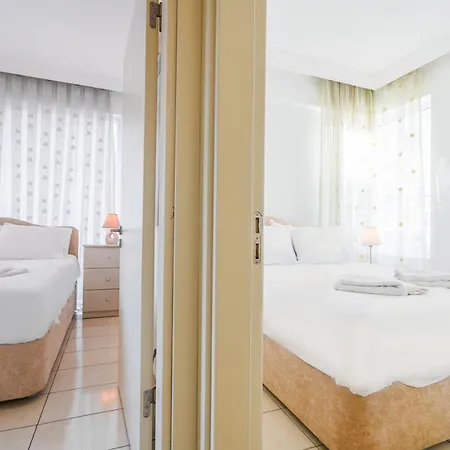 Comfy Flat With Shared Pool In * Belek