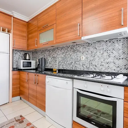 Comfy Flat With Shared Pool In * Belek